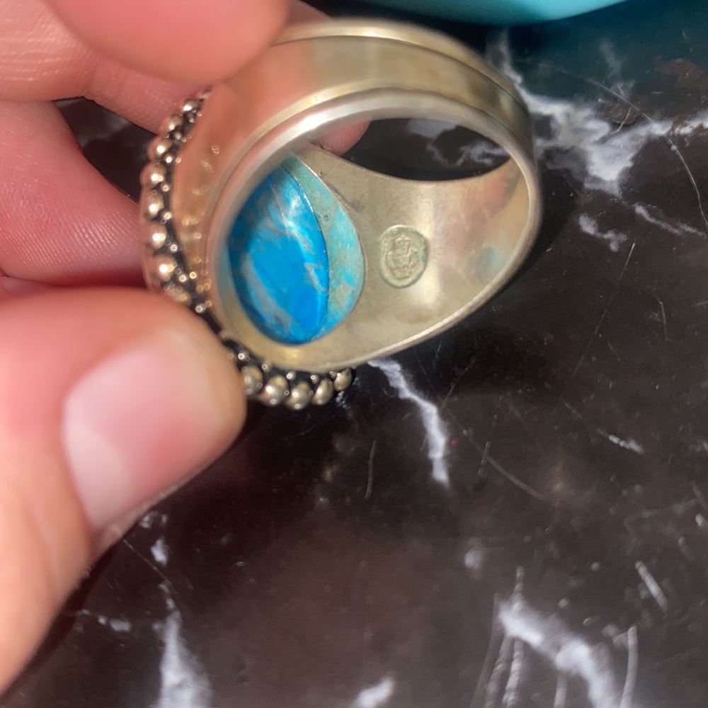 ring - Picture 4 of 4